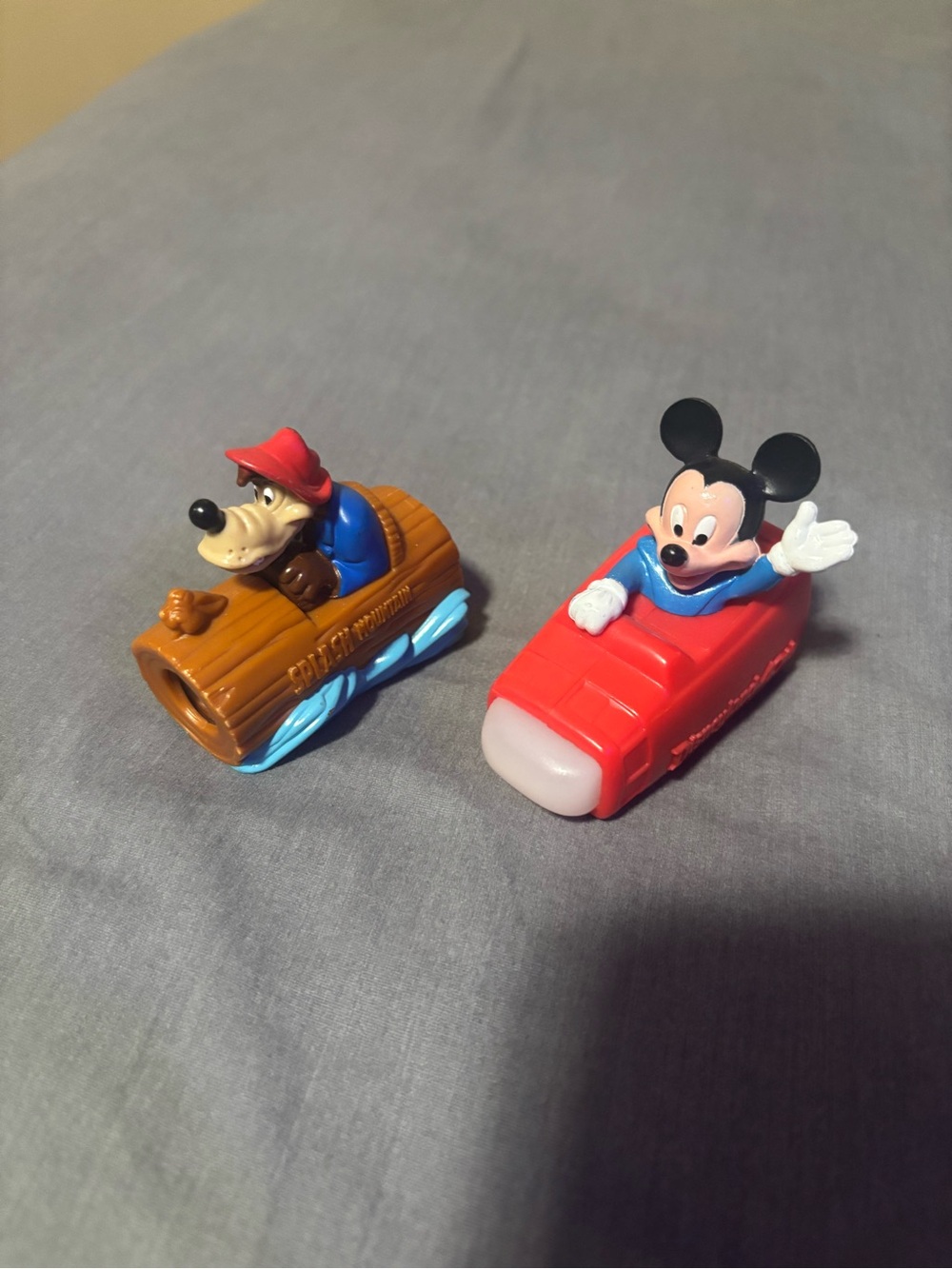 Vintage Disneyland see through Mickey Mouse & Classic Cartoon Log Ride